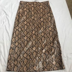 Zara NWT snakeskin leather look skirt size M